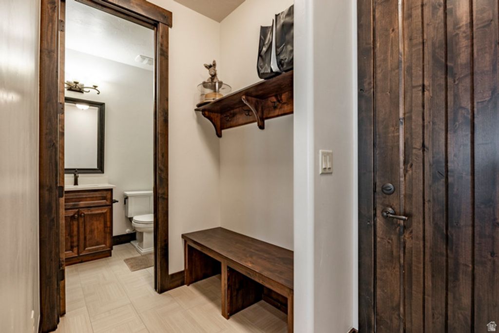 Image 33 of property listing at 1765 E KINGS PEAK CIR, Heber City, UT 84032