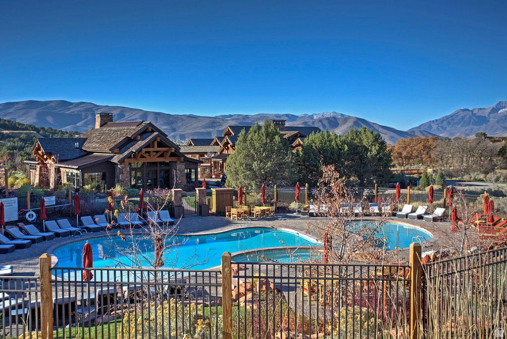 Image 42 of property listing at 1765 E KINGS PEAK CIR, Heber City, UT 84032