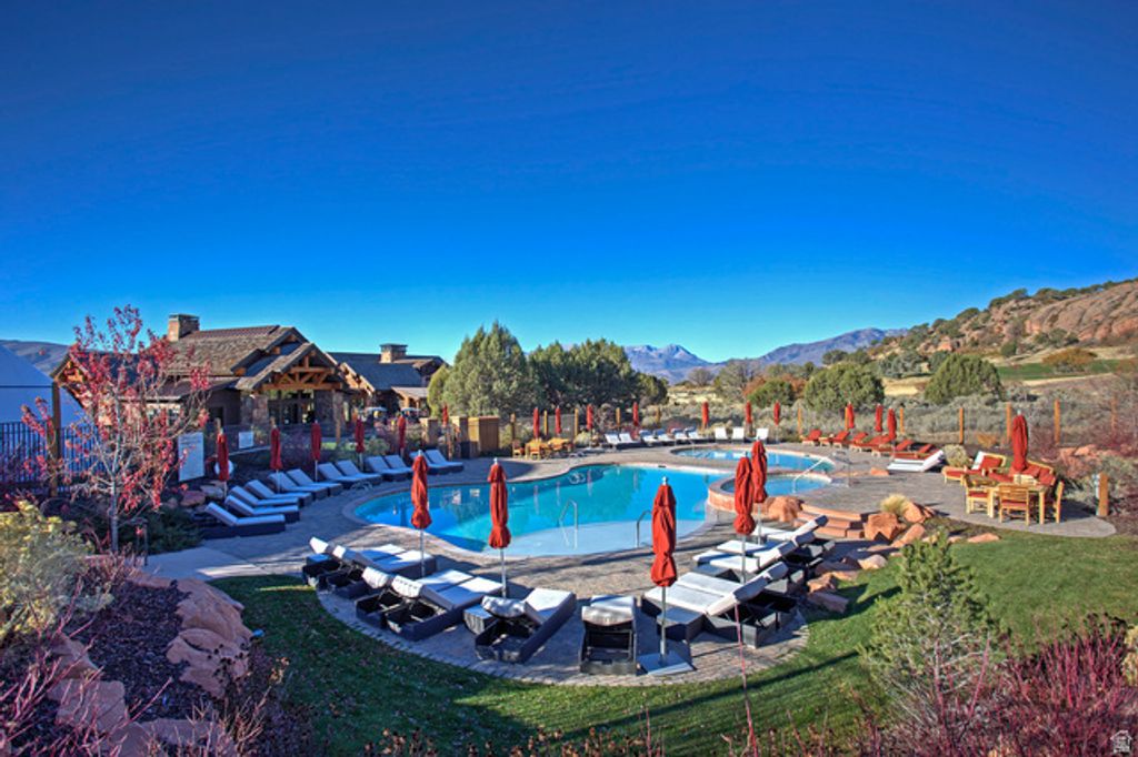 Image 47 of property listing at 1765 E KINGS PEAK CIR, Heber City, UT 84032