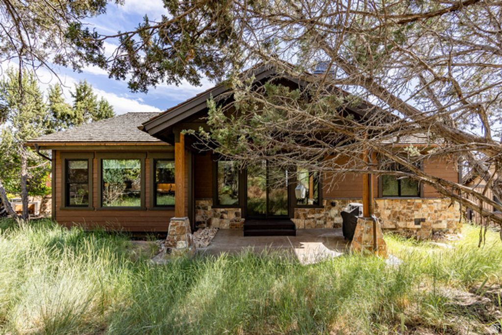 Image 57 of property listing at 1765 E KINGS PEAK CIR, Heber City, UT 84032