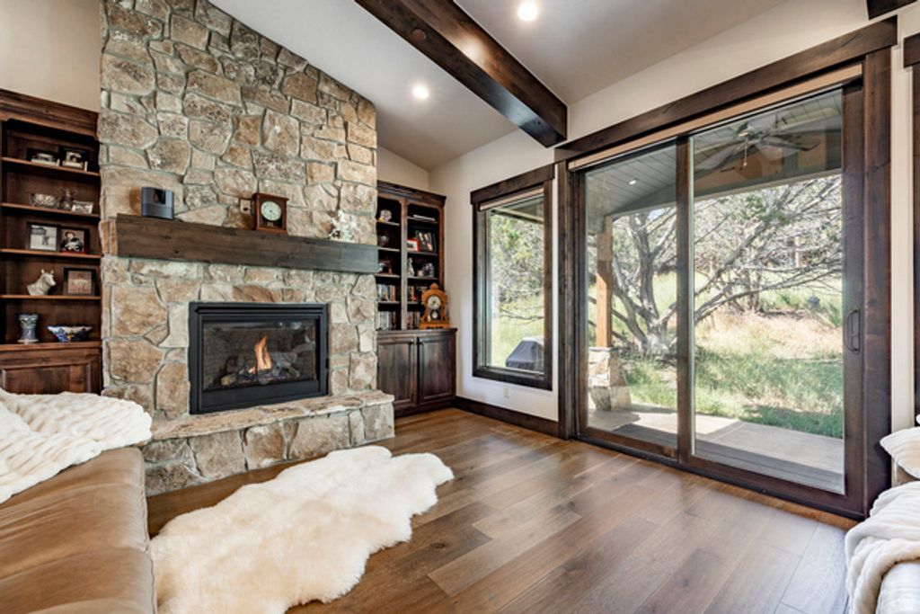 Image 10 of property listing at 1765 E KINGS PEAK CIR, Heber City, UT 84032