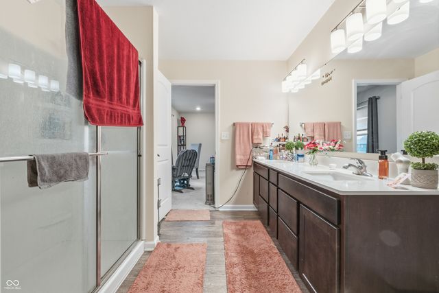 1148 Lakeshore Drive, Greenwood, IN 46143