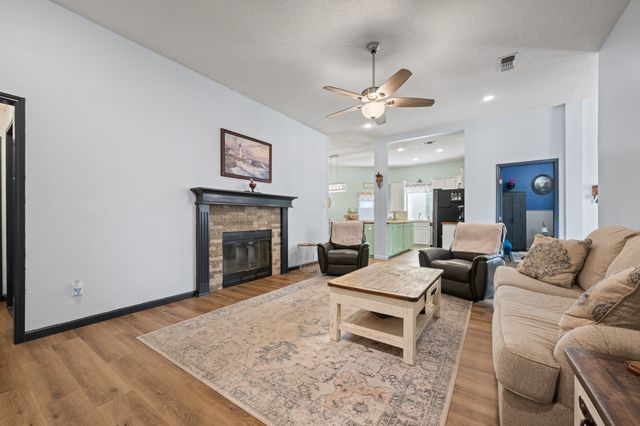 905 Evandale Road, Burleson, TX 76028