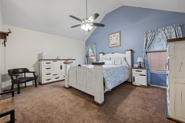 905 Evandale Road, Burleson, TX 76028