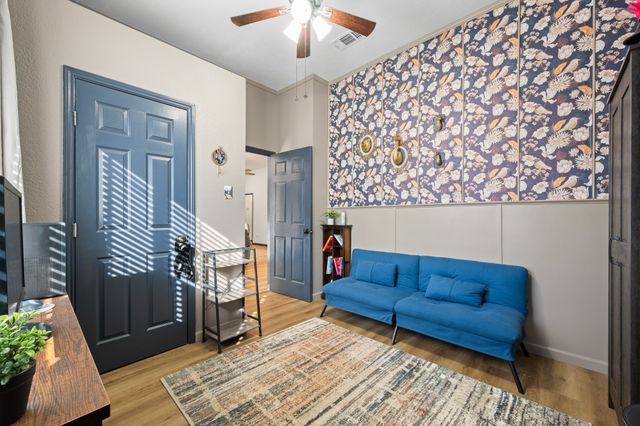 905 Evandale Road, Burleson, TX 76028