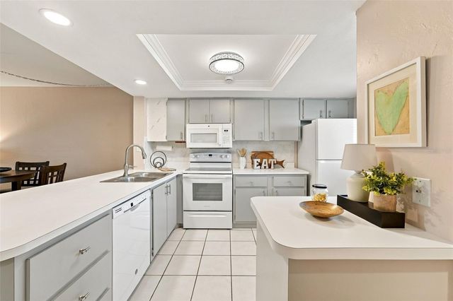12274 SW EGRET CIRCLE 3203, Lake Suzy, FL 34269
