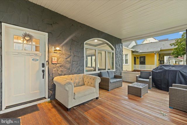 3910 CHATHAM RD, Baltimore, MD 21207