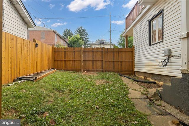 3910 CHATHAM RD, Baltimore, MD 21207