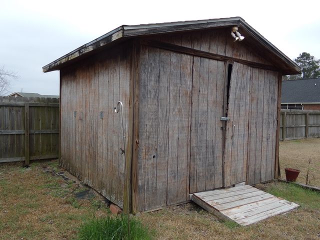 3240 Oleander Drive, Sumter, SC 29154