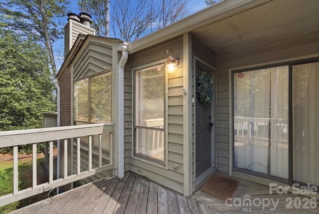 1612 Sharon Road W, Charlotte, NC 28210