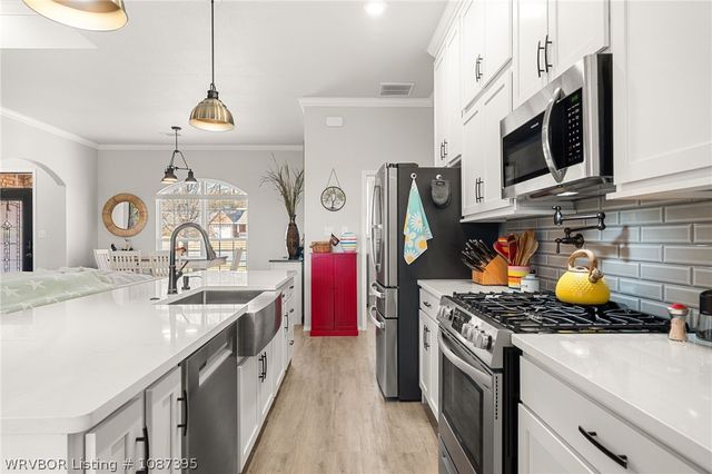 1245 Madeleine Court, Greenwood, AR 72936