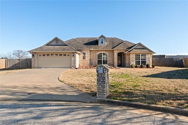 1245 Madeleine Court, Greenwood, AR 72936