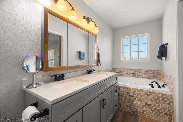 1245 Madeleine Court, Greenwood, AR 72936