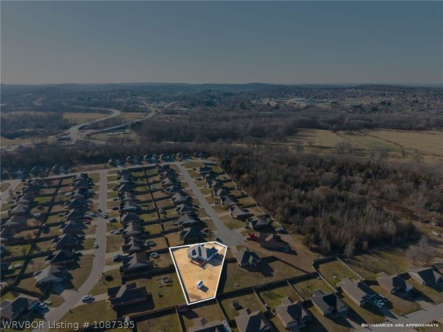 1245 Madeleine Court, Greenwood, AR 72936