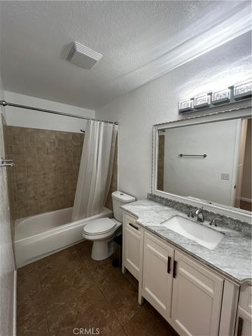 9889 Canada Way, Riverside, CA 92503