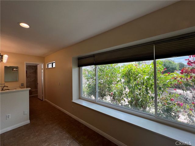 9889 Canada Way, Riverside, CA 92503