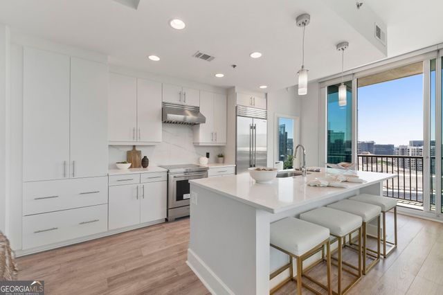 1080 Peachtree Street NE 2111, Atlanta, GA 30309