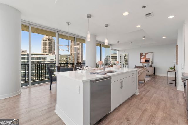 1080 Peachtree Street NE 2111, Atlanta, GA 30309