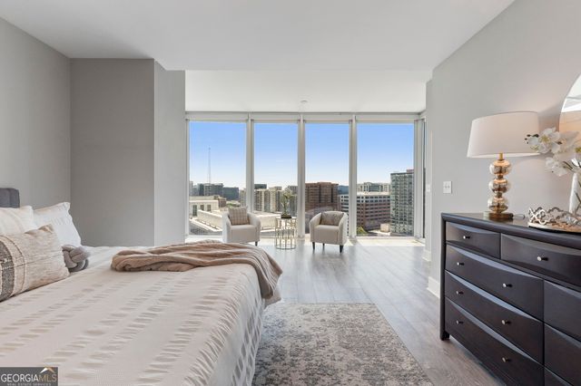 1080 Peachtree Street NE 2111, Atlanta, GA 30309