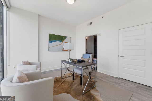 1080 Peachtree Street NE 2111, Atlanta, GA 30309