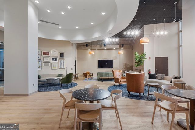 1080 Peachtree Street NE 2111, Atlanta, GA 30309