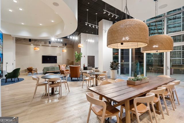 1080 Peachtree Street NE 2111, Atlanta, GA 30309