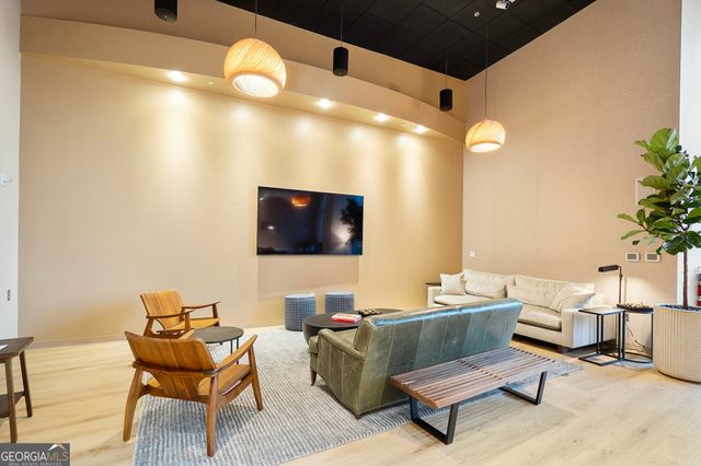 1080 Peachtree Street NE 2111, Atlanta, GA 30309