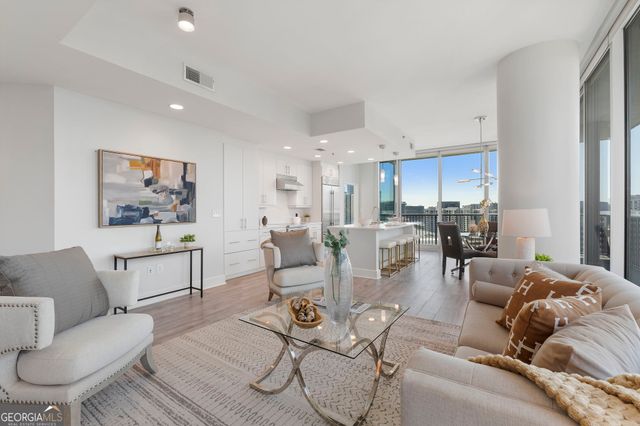1080 Peachtree Street NE 2111, Atlanta, GA 30309