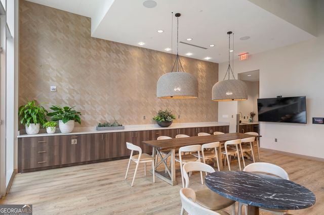 1080 Peachtree Street NE 2111, Atlanta, GA 30309