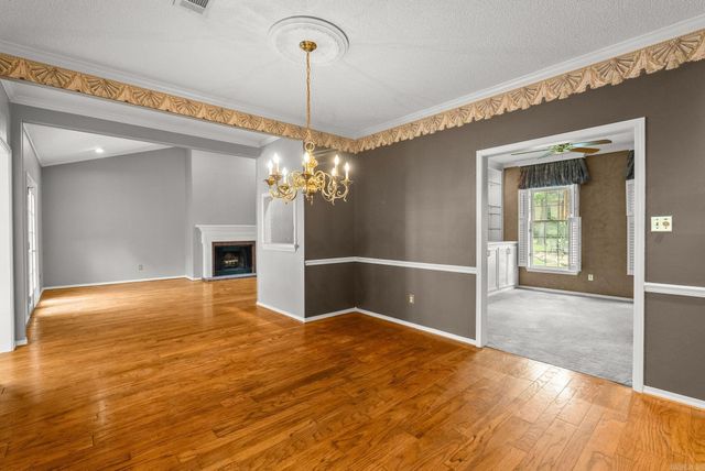 2112 Hinson Rd Apt 12, Little Rock, AR 72212