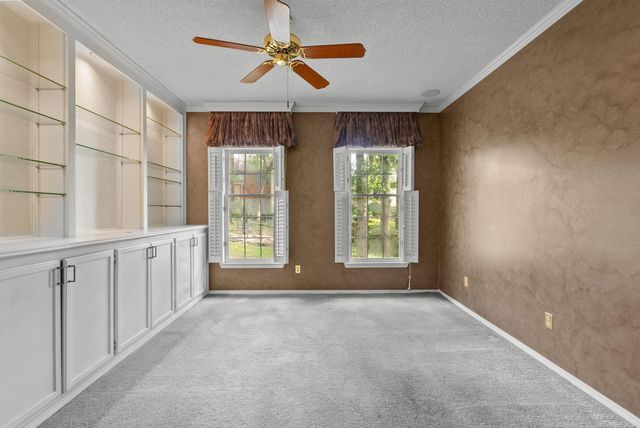 2112 Hinson Rd Apt 12, Little Rock, AR 72212