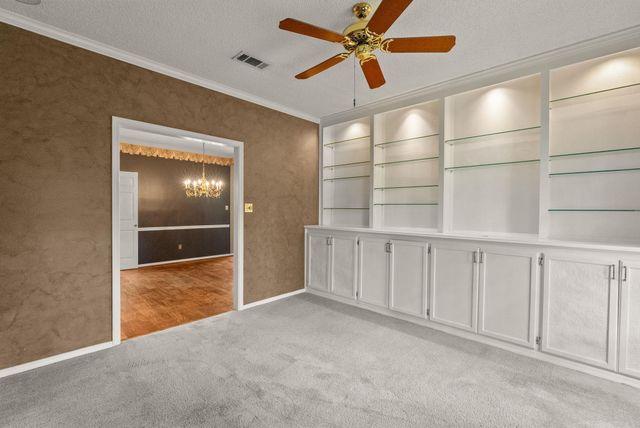 2112 Hinson Rd Apt 12, Little Rock, AR 72212