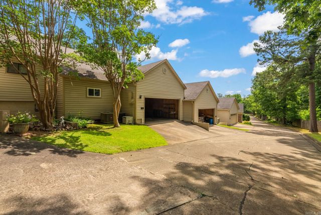 2112 Hinson Rd Apt 12, Little Rock, AR 72212