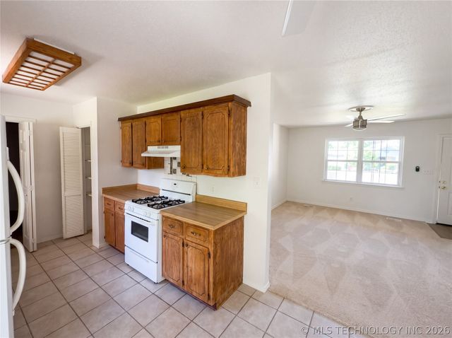 12160 E 23rd Street, Tulsa, OK 74129