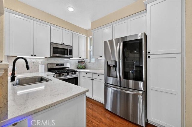 41555 King Palm 2, Murrieta, CA 92562