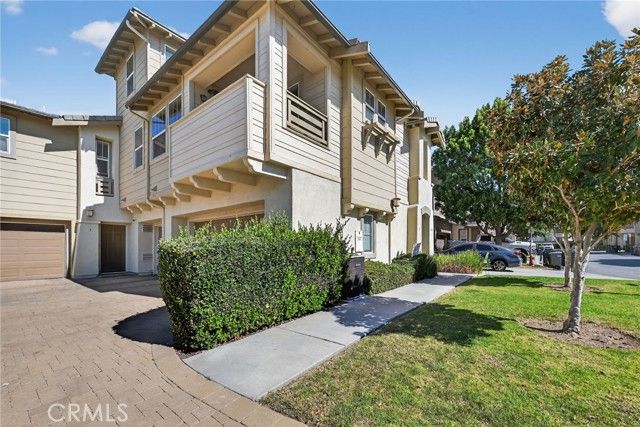 41555 King Palm 2, Murrieta, CA 92562