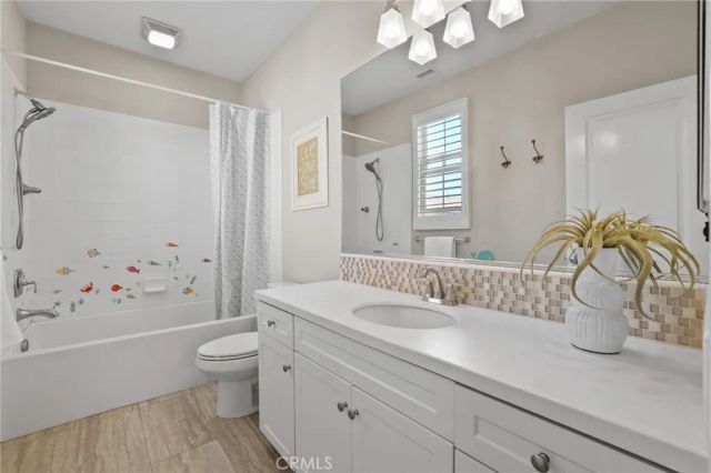 75 Jade Flower, Irvine, CA 92620