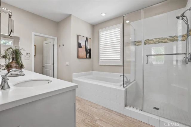 75 Jade Flower, Irvine, CA 92620