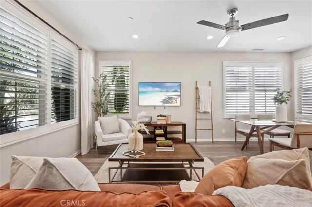 75 Jade Flower, Irvine, CA 92620