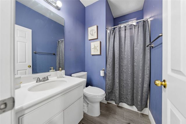 33129 Shoreline, Lake Elsinore, CA 92530