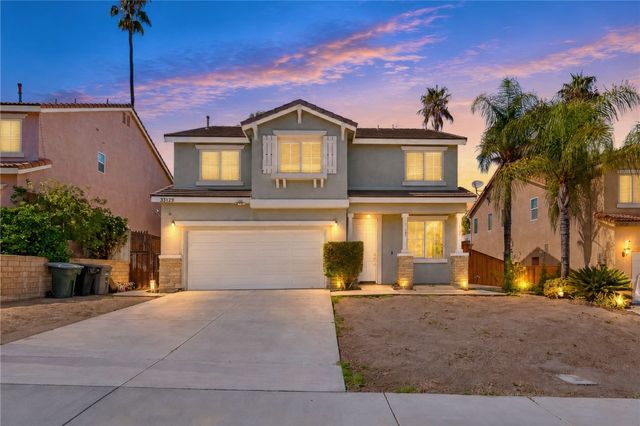 33129 Shoreline, Lake Elsinore, CA 92530