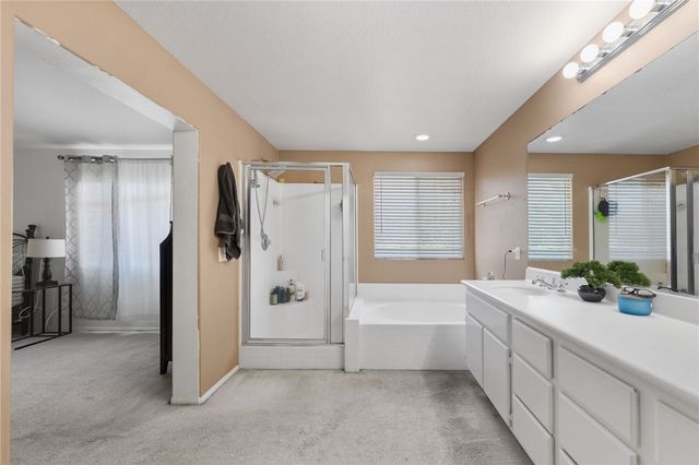 33129 Shoreline, Lake Elsinore, CA 92530