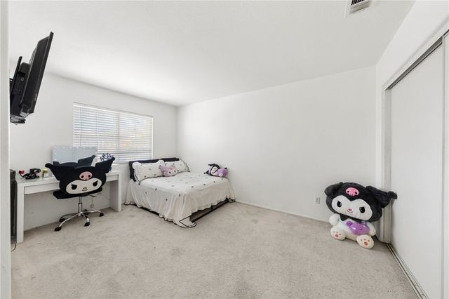 33129 Shoreline, Lake Elsinore, CA 92530