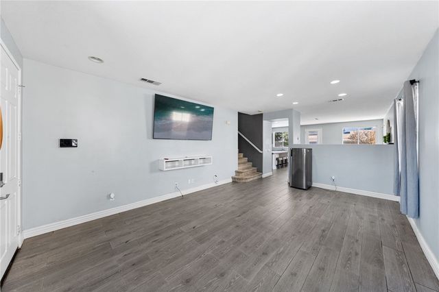 33129 Shoreline, Lake Elsinore, CA 92530