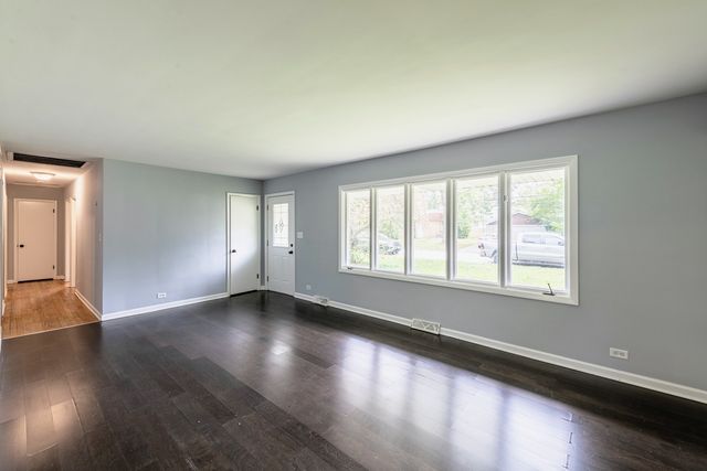 16037 Evans Avenue, South Holland, IL 60473