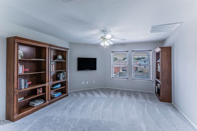 734 Dillard Circle, Cedar Hill, TX 75104