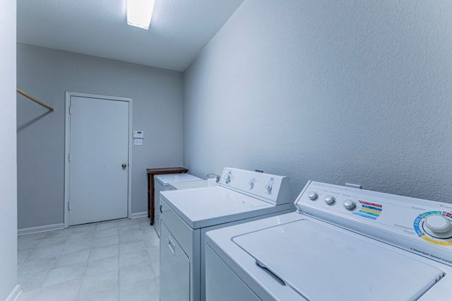 734 Dillard Circle, Cedar Hill, TX 75104