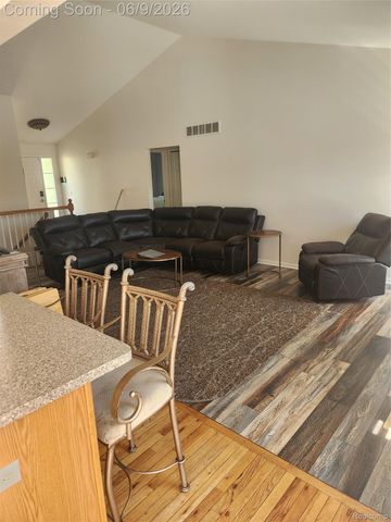 7155 Belle Pointe Drive, Van Buren Charter Township, MI 48111
