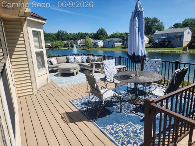 7155 Belle Pointe Drive, Van Buren Charter Township, MI 48111
