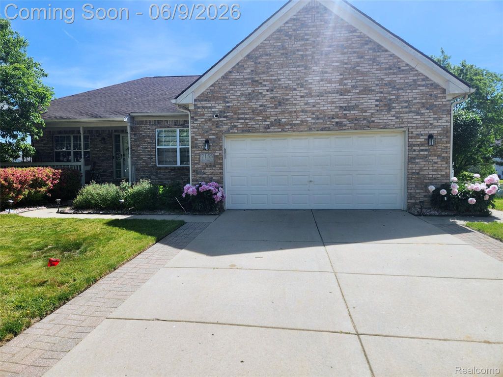 7155 Belle Pointe Drive, Van Buren Charter Township, MI 48111